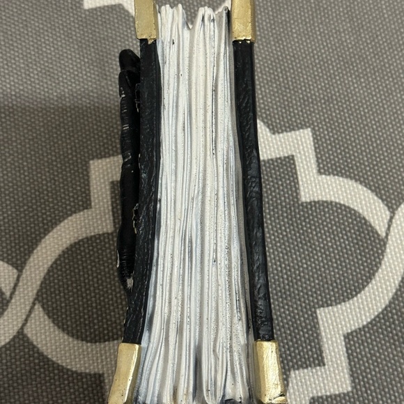 Fortune Book - Picture 5 of 6